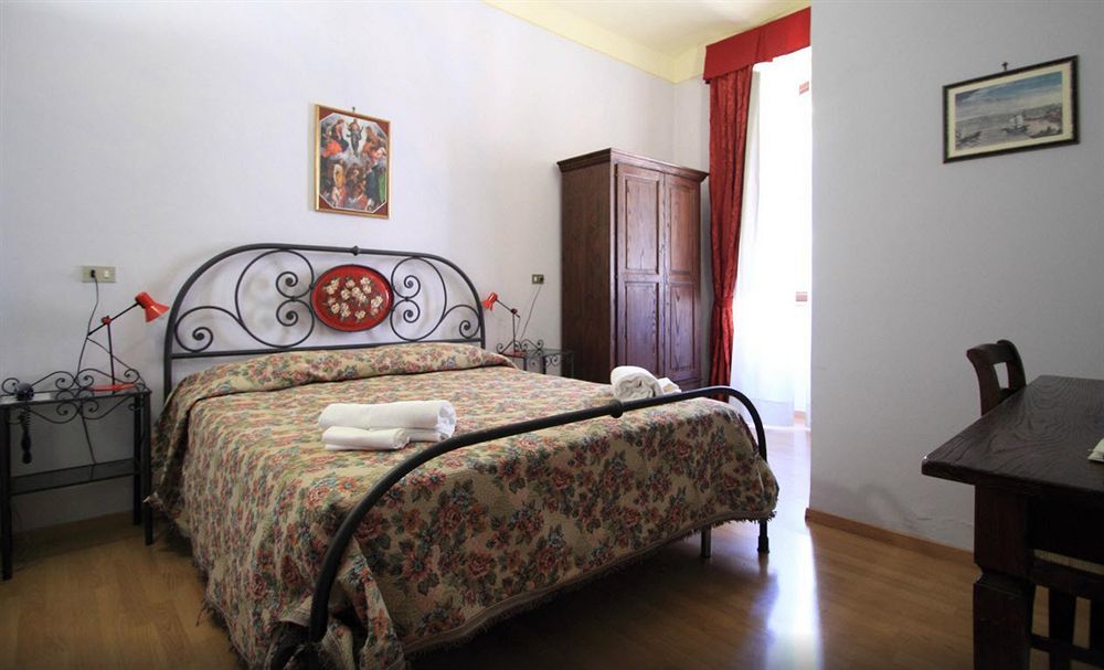 Hotel Windsor Savoia อัสซิซี ภายนอก รูปภาพ
